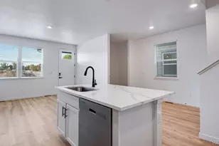 22544 E 6th Pl, Aurora, CO 80018 - Photo 8