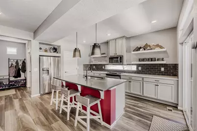 10162 Yampa Court, Commerce City, CO 80022 - Photo 8