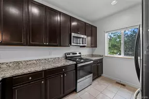 1320 Kestrel Ln, Longmont, CO 80501 - Photo 10