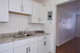 1129 Dallas St, Aurora, CO 80010 - Photo 12