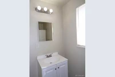 1129 Dallas Street, Aurora, CO 80010 - Photo 30