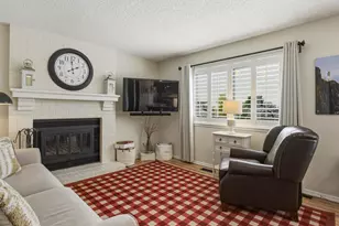 8471 S Willow Creek St, Littleton, CO 80126 - Photo 12