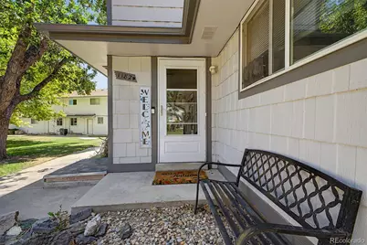 1182 S Eagle Circle #B, Aurora, CO 80012 - Photo 4