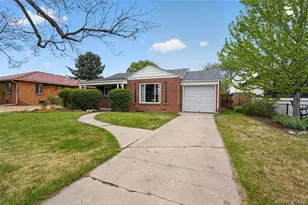 2621 Leyden St, Denver, CO 80207 - Photo 2