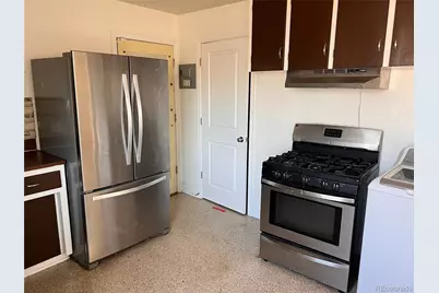 930 Nome Street, Aurora, CO 80010 - Photo 8