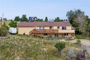 3426 Pikes Peak Rd, Parker, CO 80138 - Photo 2