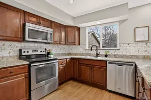 1554 S Carson St, Aurora, CO 80012 - Photo 8