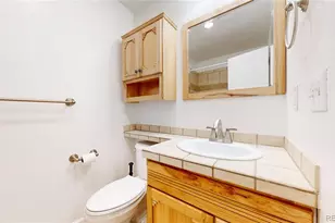 2946 S Moline Pl, Aurora, CO 80014 - Photo 24