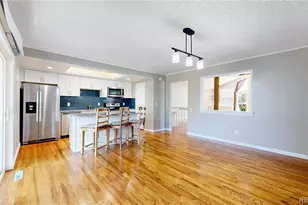 2946 S Moline Pl, Aurora, CO 80014 - Photo 8