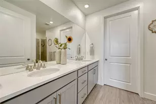 7843 Plateau Creek Ln, Littleton, CO 80125 - Photo 10