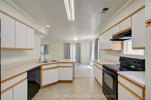 20000 Mitchell Pl, Denver, CO 80249 - Photo 14