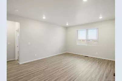 17598 E 90th Place, Commerce City, CO 80022 - Photo 10