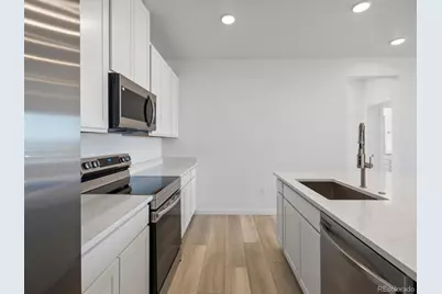 6153 N Ceylon Street #307, Denver, CO 80249 - Photo 8