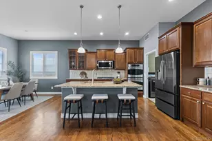 8275 S Country Club Pkwy, Aurora, CO 80016 - Photo 10