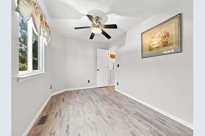 5571 S Yakima Street, Aurora, CO 80015 - Photo 28