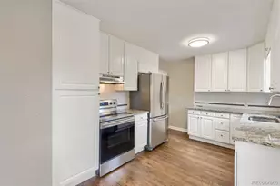 1704 W Crestline Ave, Littleton, CO 80120 - Photo 16