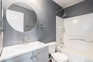 5568 Lewiston Ct, Denver, CO 80239 - Photo 24