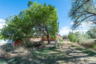 1495 W 10th Ave, Broomfield, CO 80020 - Photo 6