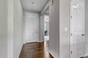 25603 E Byers Dr, Aurora, CO 80018 - Photo 10