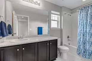 25603 E Byers Dr, Aurora, CO 80018 - Photo 32