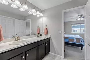 25603 E Byers Dr, Aurora, CO 80018 - Photo 28