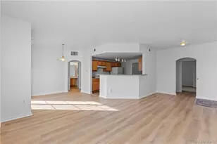 5756 N Genoa Way, Aurora, CO 80019 - Photo 14