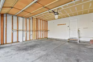 2585 S Truckee Way, Aurora, CO 80013 - Photo 24