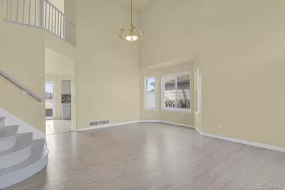 2585 S Truckee Way, Aurora, CO 80013 - Photo 2