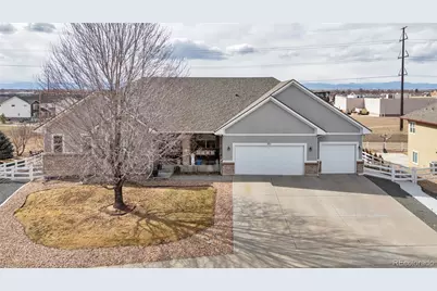 271 Corvette Circle, Fort Lupton, CO 80621 - Photo 2