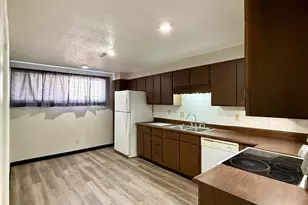 1183 Clinton St, Aurora, CO 80010 - Photo 6