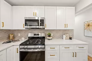 1225 S Honey Way, Denver, CO 80224 - Photo 12