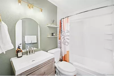 6910 Ruth Way, Denver, CO 80221 - Photo 10