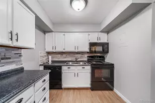 10150 E Virginia Ave, Denver, CO 80247 - Photo 6