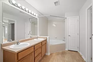 5800 Tower Rd, Denver, CO 80249 - Photo 28