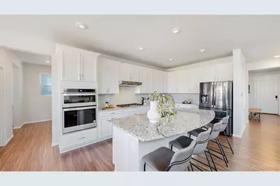 23921 E Minnow Drive, Aurora, CO 80016 - Photo 2