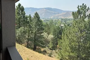 1070 Deer Springs Ln, Golden, CO 80403 - Photo 4