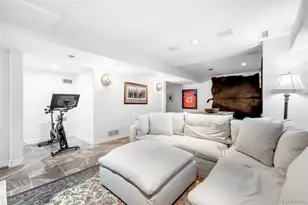 2735 E Wesley Ave, Denver, CO 80210 - Photo 32