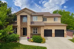 8407 S Parfet Ct, Littleton, CO 80127 - Photo 2
