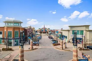 22655 E Ontario Dr, Aurora, CO 80016 - Photo 22