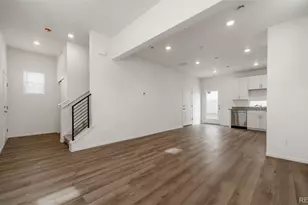 10141 Revere Ct, Commerce City, CO 80022 - Photo 6