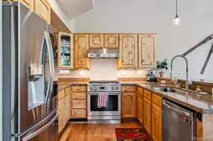 960 Whispering Pines Ln, Breckenridge, CO 80424 - Photo 8