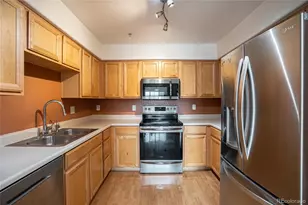 23501 E Alamo Pl, Aurora, CO 80016 - Photo 6