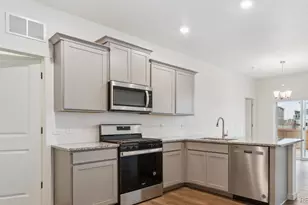 1049 Brink St, Lochbuie, CO 80603 - Photo 6