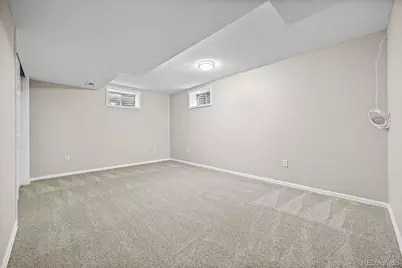 15003 E Idaho Place, Aurora, CO 80012 - Photo 32