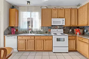 18531 E Vassar Dr, Aurora, CO 80013 - Photo 10