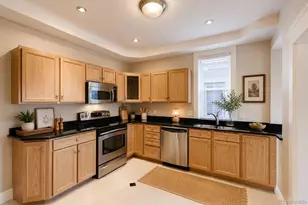 1634 Steele St, Denver, CO 80206 - Photo 6