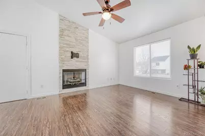 1410 S Pitkin Way, Aurora, CO 80017 - Photo 4