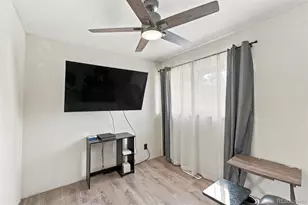 8382 Navajo St, Denver, CO 80221 - Photo 14