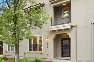 2816 Syracuse Ct, Denver, CO 80238 - Photo 2