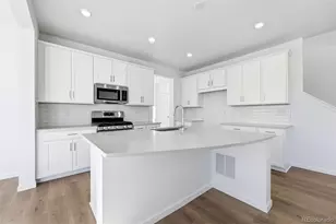 16468 W 92nd Pl, Arvada, CO 80007 - Photo 10